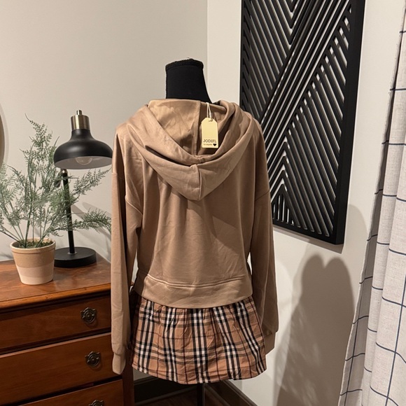 Jodifl  Hoodie with Plaid Hem medium - Picture 5 of 13
